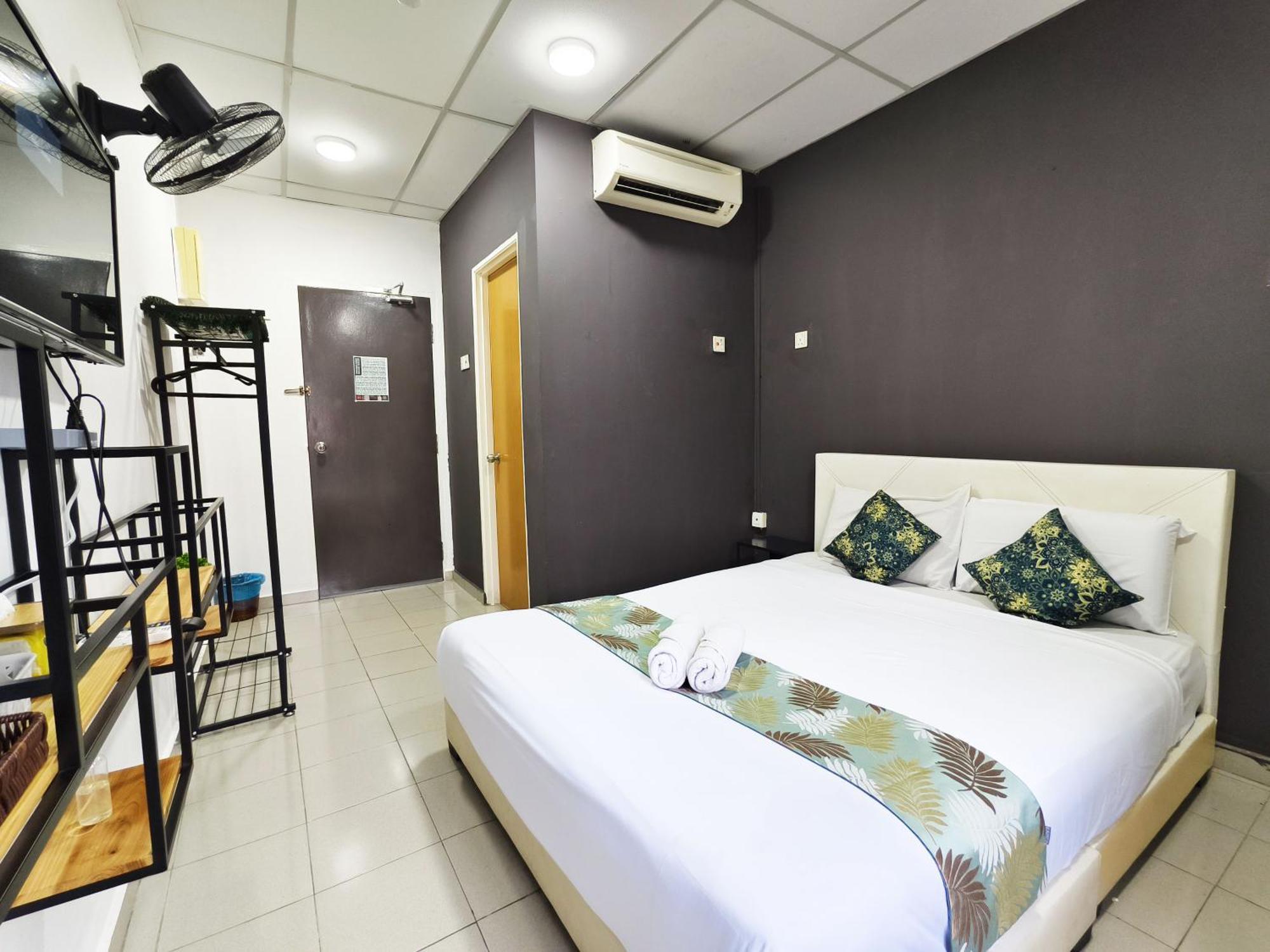 קוטה בארו Salaam Suites Hotel מראה חיצוני תמונה